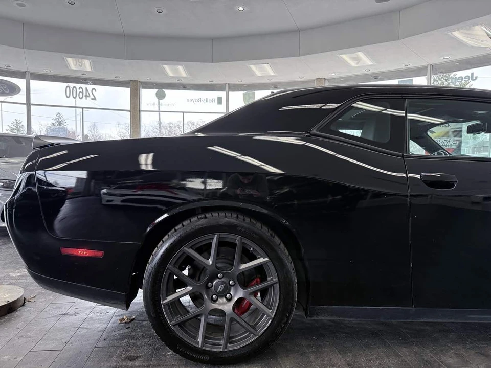 2018 Dodge Challenger SRT8 & 392 3rd Gen - Image 11 of 21