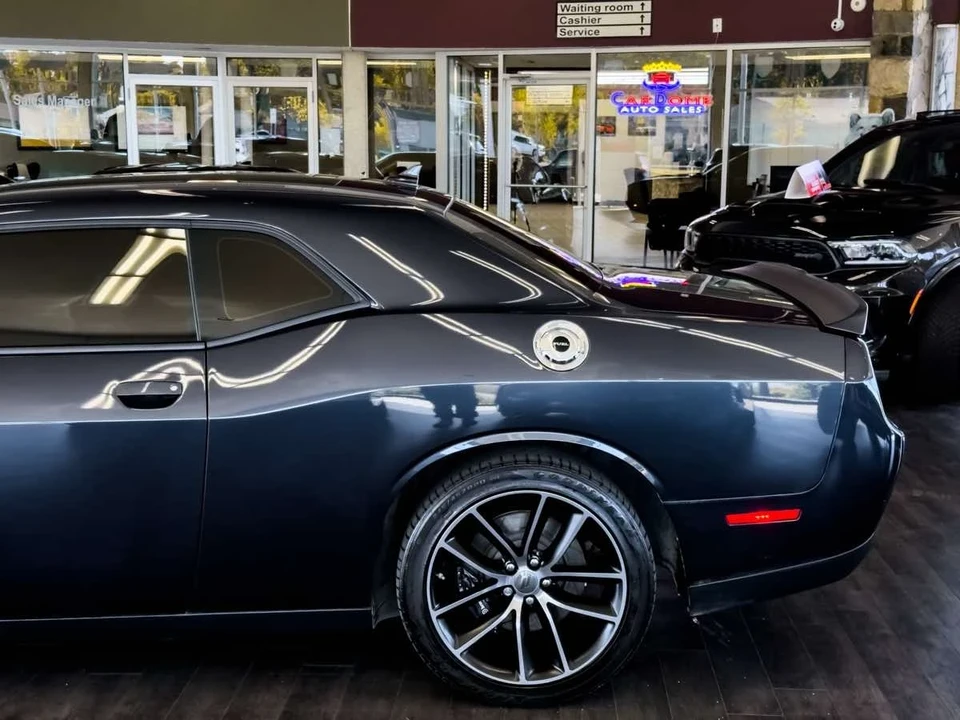 2018 Dodge Challenger SRT8 & 392 3rd Gen - Image 11 of 21