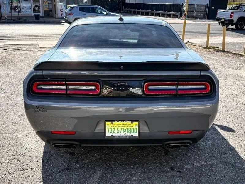 2018 Dodge Challenger SRT8 & 392 3rd Gen - Image 6 of 12