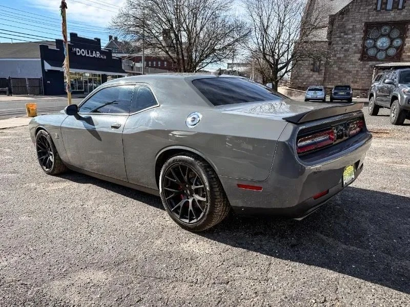 2018 Dodge Challenger SRT8 & 392 3rd Gen - Image 7 of 12
