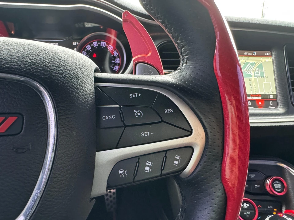 2018 Dodge Challenger SRT8 & 392 3rd Gen - Image 27 of 31