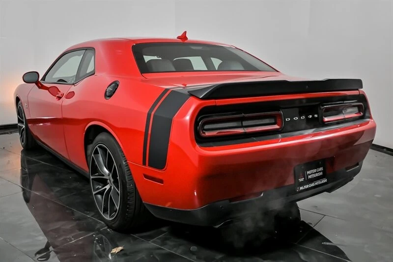 2018 Dodge Challenger SRT8 & 392 3rd Gen - Image 8 of 31