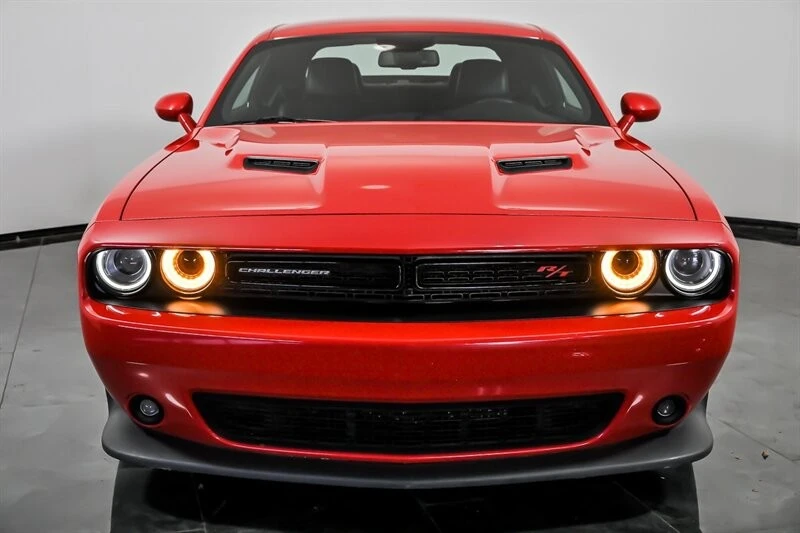 2018 Dodge Challenger SRT8 & 392 3rd Gen - Image 4 of 31