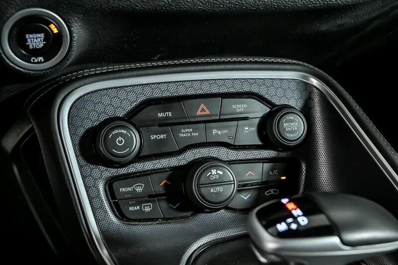 2018 Dodge Challenger SRT8 & 392 3rd Gen - Image 29 of 31
