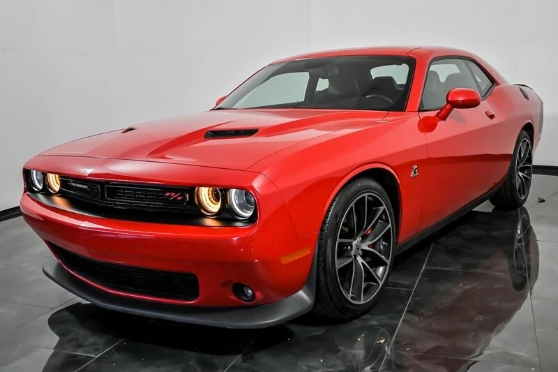 2018 Dodge Challenger SRT8 & 392 3rd Gen - Image 5 of 31