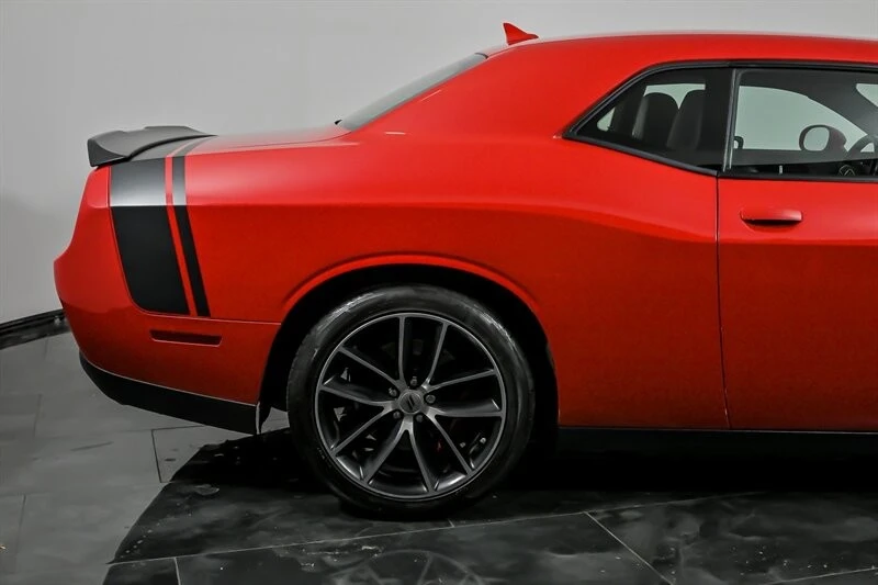 2018 Dodge Challenger SRT8 & 392 3rd Gen - Image 11 of 31