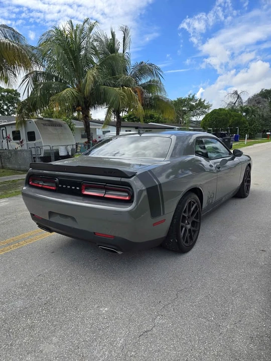 2018 Dodge Challenger SRT8 & 392 3rd Gen - Image 7 of 12