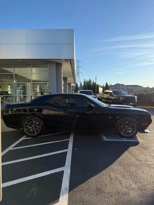2018 Dodge Challenger SRT8 & 392 3rd Gen - Image 4 of 14