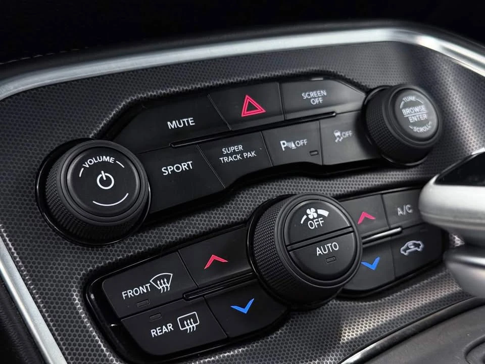 2018 Dodge Challenger SRT8 & 392 3rd Gen - Image 19 of 20