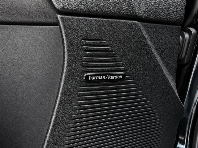 2018 Dodge Challenger SRT8 & 392 3rd Gen - Image 16 of 19