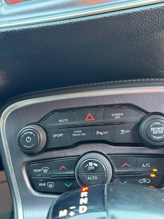 2018 Dodge Challenger SRT8 & 392 3rd Gen - Image 12 of 15