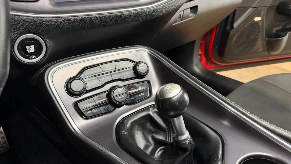 2018 Dodge Challenger SRT8 & 392 3rd Gen - Image 16 of 19