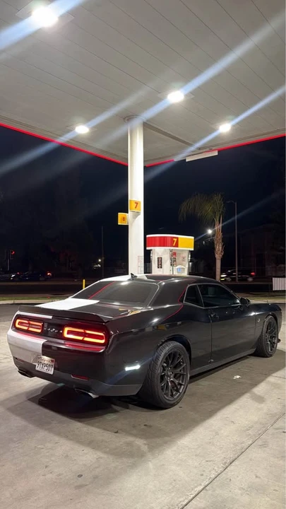2018 Dodge Challenger SRT8 & 392 3rd Gen - Image 4 of 8