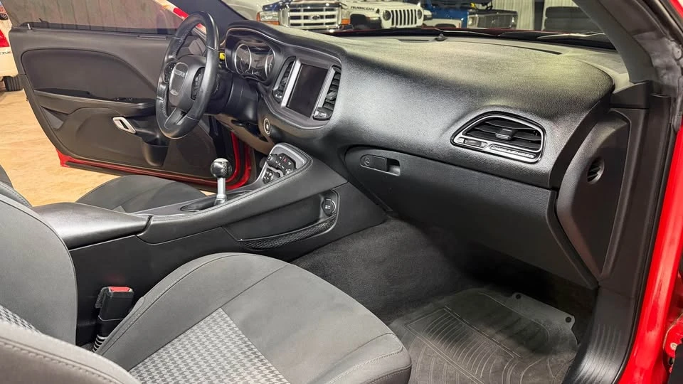 2018 Dodge Challenger SRT8 & 392 3rd Gen - Image 15 of 19