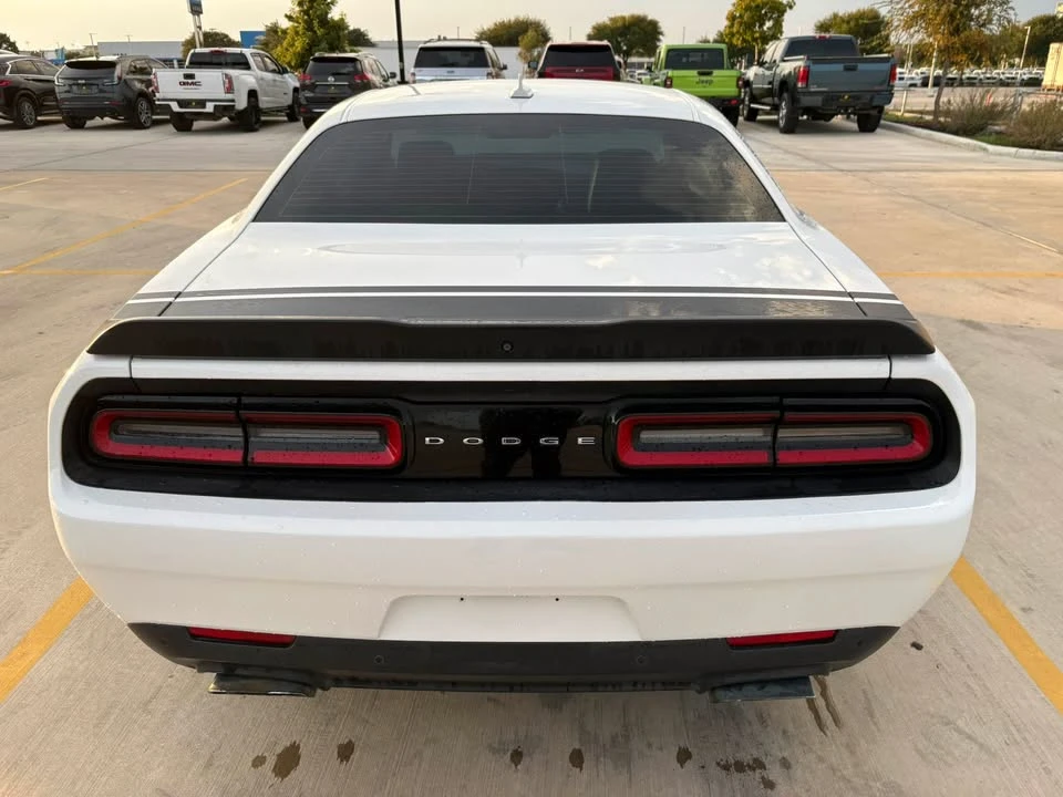 2018 Dodge Challenger SRT8 & 392 3rd Gen - Image 3 of 9