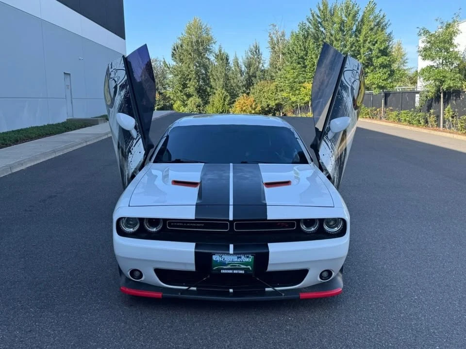 2018 Dodge Challenger SRT8 & 392 3rd Gen - Image 11 of 19