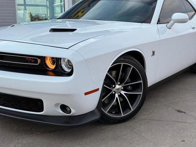 2018 Dodge Challenger SRT8 & 392 3rd Gen - Image 2 of 19
