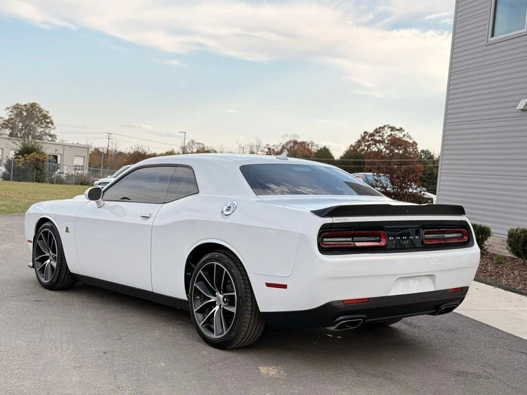 2018 Dodge Challenger SRT8 & 392 3rd Gen - Image 6 of 19