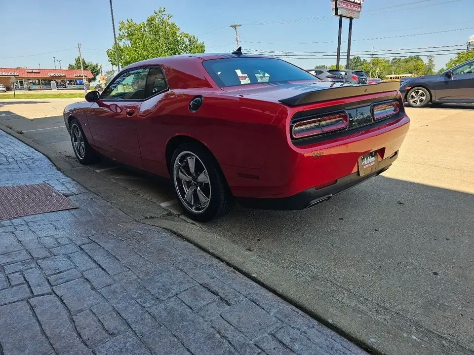 2018 Dodge Challenger 3rd Gen - Image 5 of 14