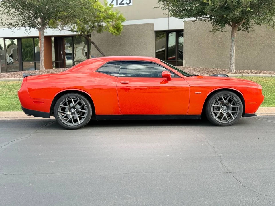 2018 Dodge Challenger 3rd Gen - Image 5 of 10