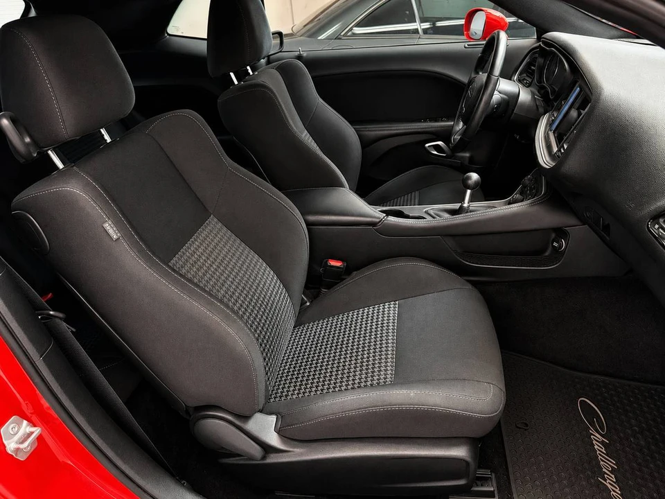 2018 Dodge Challenger 3rd Gen - Image 10 of 10