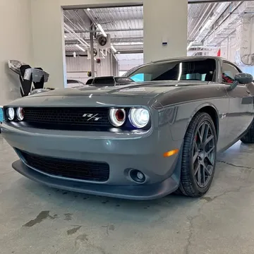 2018 Dodge Challenger R/T Shaker