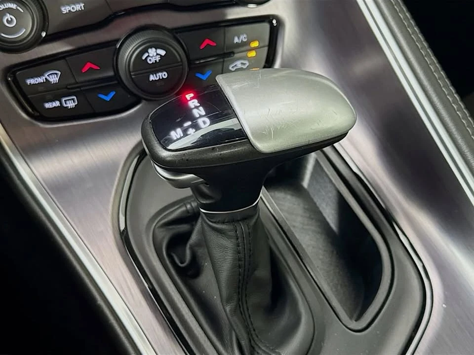 2018 Dodge Challenger 3rd Gen - Image 16 of 20
