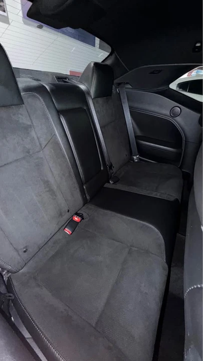 2018 Dodge Challenger - Image 12 of 14
