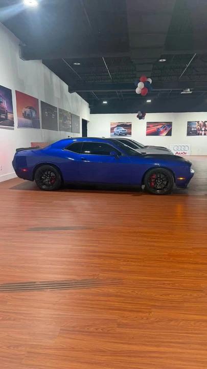 2018 Dodge Challenger - Image 4 of 14
