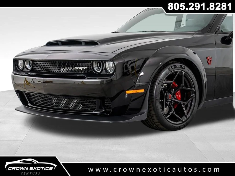 2018 Dodge Challenger SRT8 & 392 3rd Gen - Image 11 of 12