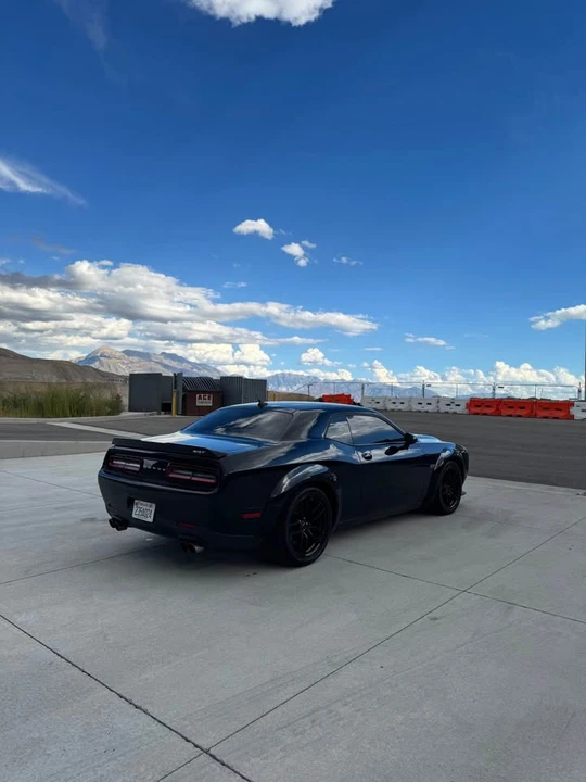 2018 Dodge Challenger SRT8 & 392 3rd Gen - Image 4 of 13