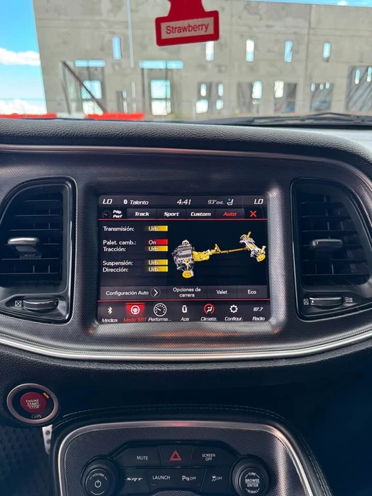 2018 Dodge Challenger SRT8 & 392 3rd Gen - Image 11 of 13