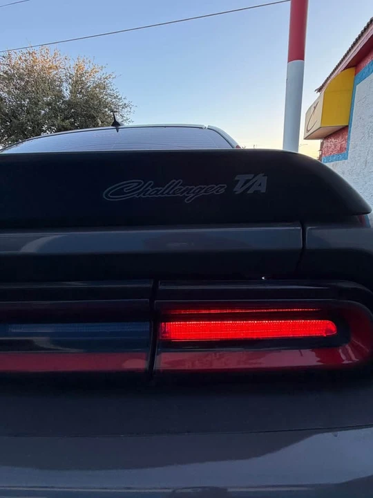 2018 Dodge Challenger SRT8 & 392 3rd Gen - Image 9 of 13