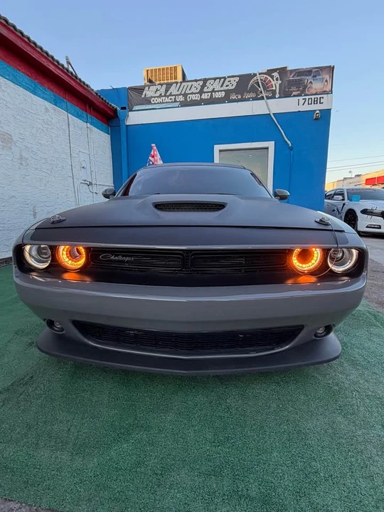 2018 Dodge Challenger SRT8 & 392 3rd Gen - Image 5 of 13