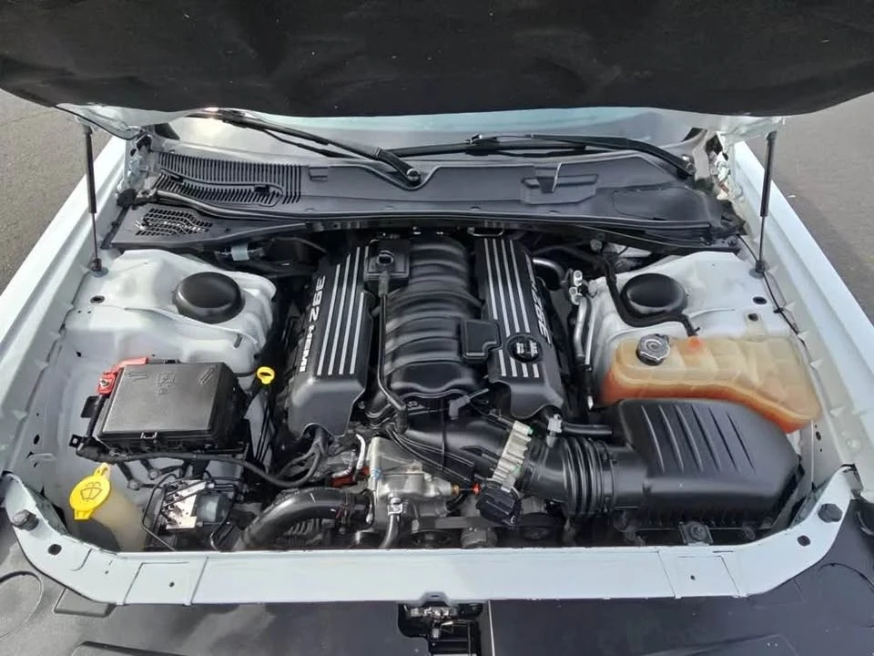 2018 Dodge Challenger - Image 6 of 11
