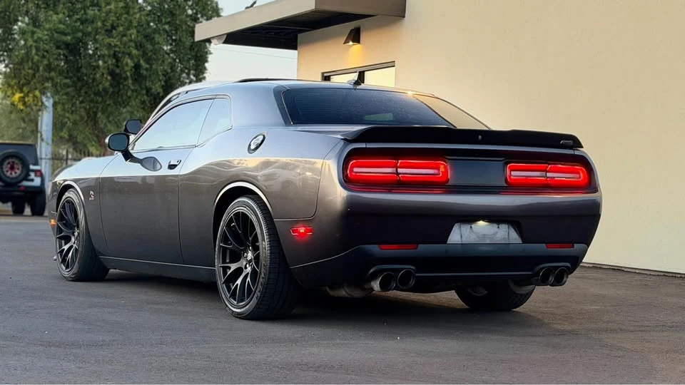 2018 Dodge Challenger SRT8 & 392 3rd Gen - Image 4 of 5