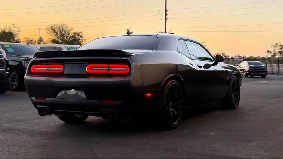 2018 Dodge Challenger SRT8 & 392 3rd Gen - Image 3 of 5