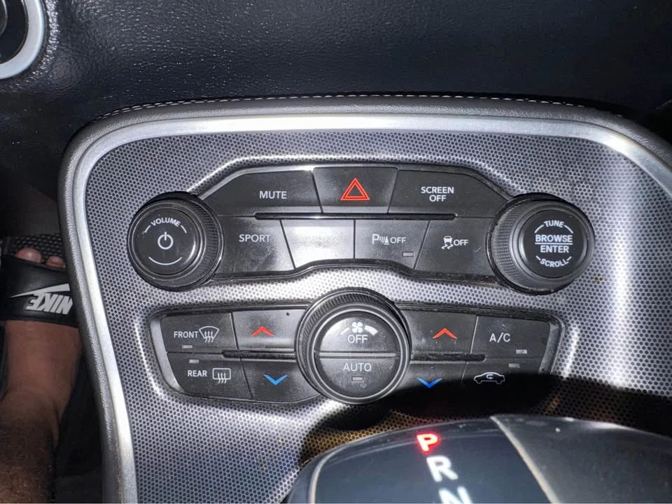 2018 Dodge Challenger SRT8 & 392 3rd Gen - Image 18 of 20