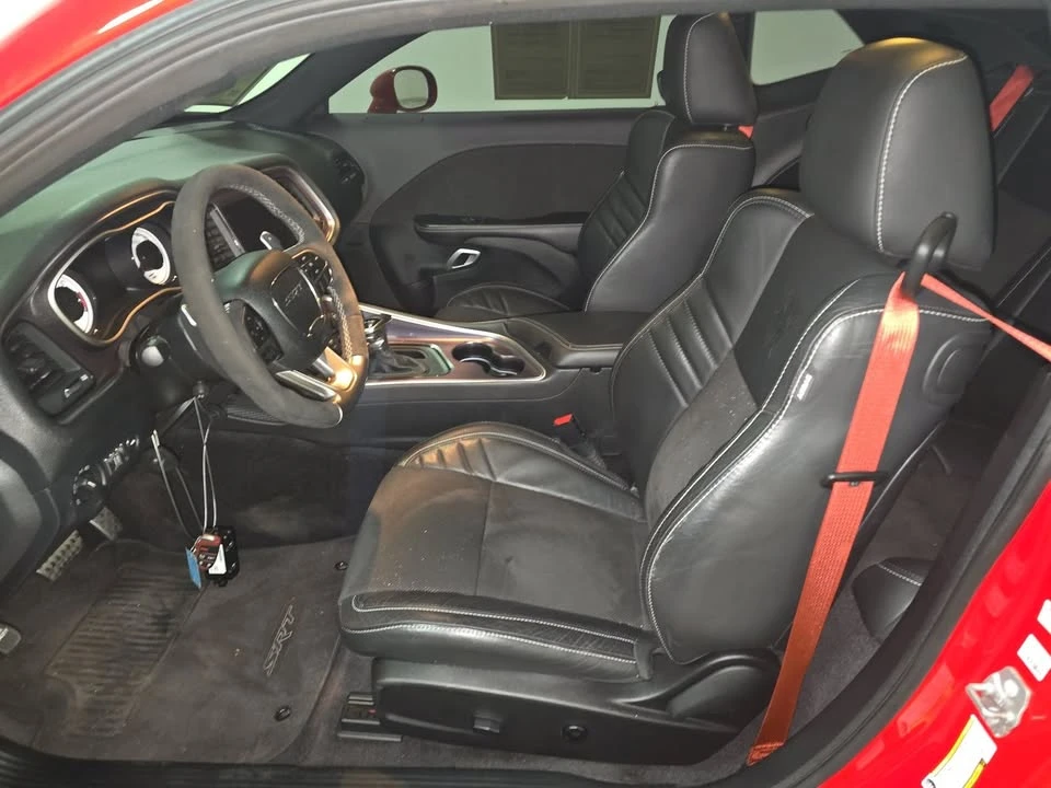 2018 Dodge Challenger - Image 7 of 15