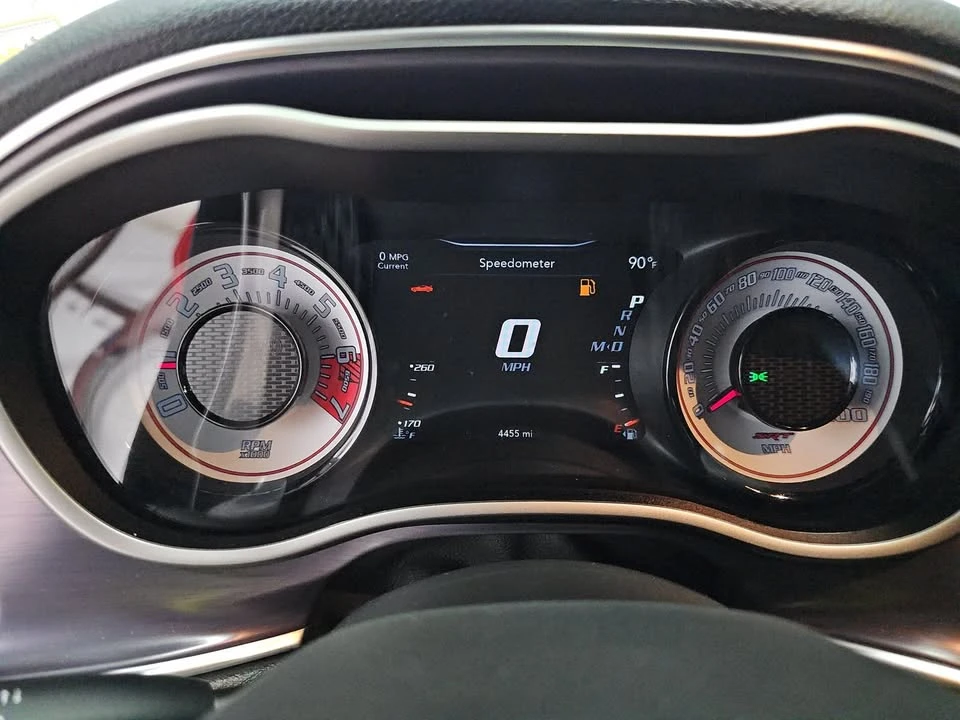 2018 Dodge Challenger - Image 11 of 15