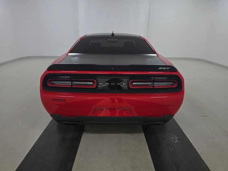2018 Dodge Challenger - Image 5 of 15