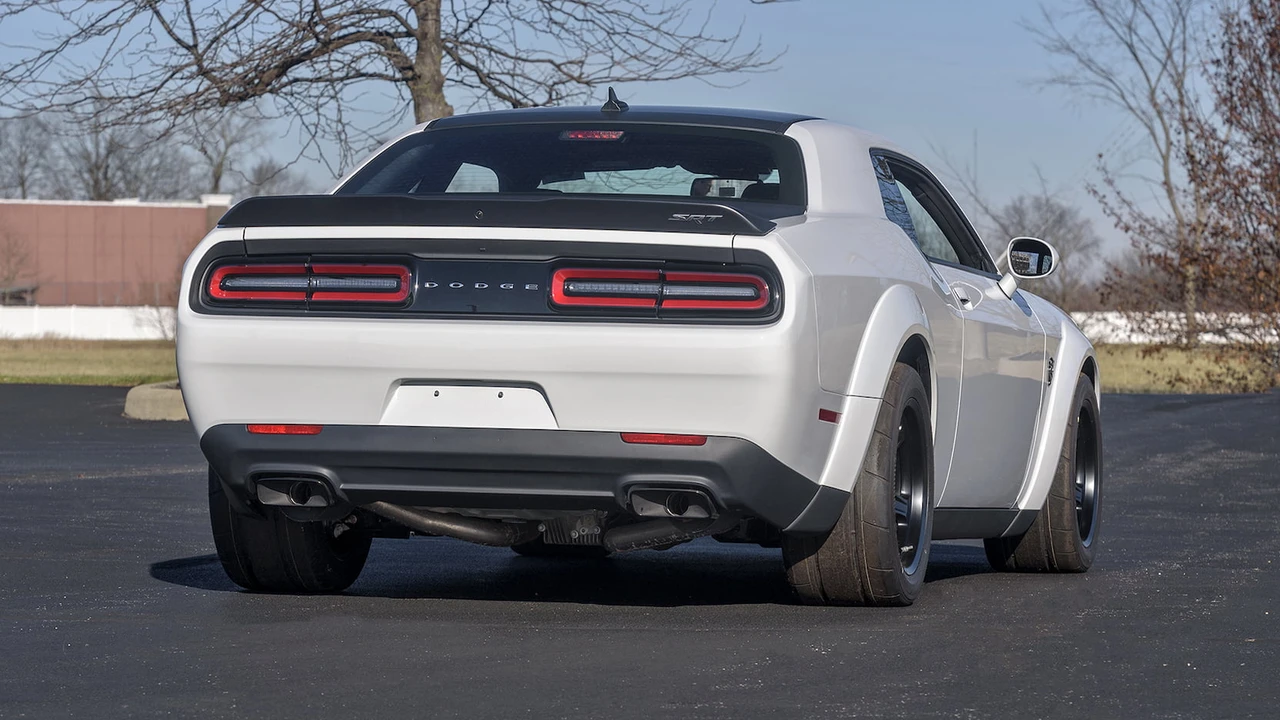 2018 Dodge Challenger SRT Demon & Super Stock 3rd Gen - Image 13 of 31