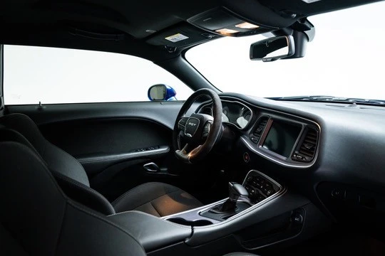 2018 Dodge Challenger - Image 24 of 31