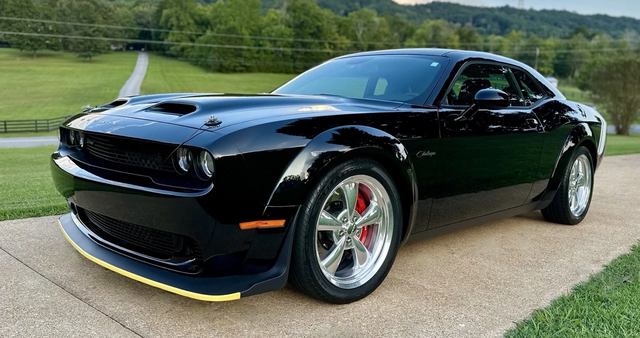 2018 Dodge Challenger SRT Hellcat 3rd Gen - Image 3 of 21