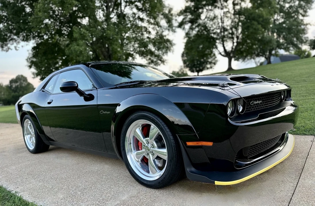 2018 Dodge Challenger SRT Hellcat 3rd Gen - Image 2 of 21