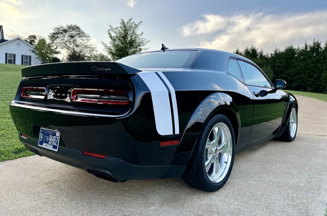 2018 Dodge Challenger SRT Hellcat 3rd Gen - Image 10 of 21