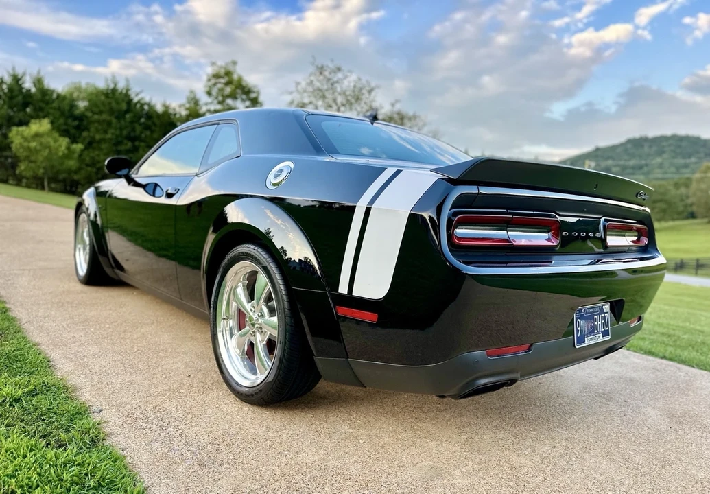 2018 Dodge Challenger SRT Hellcat 3rd Gen - Image 13 of 21