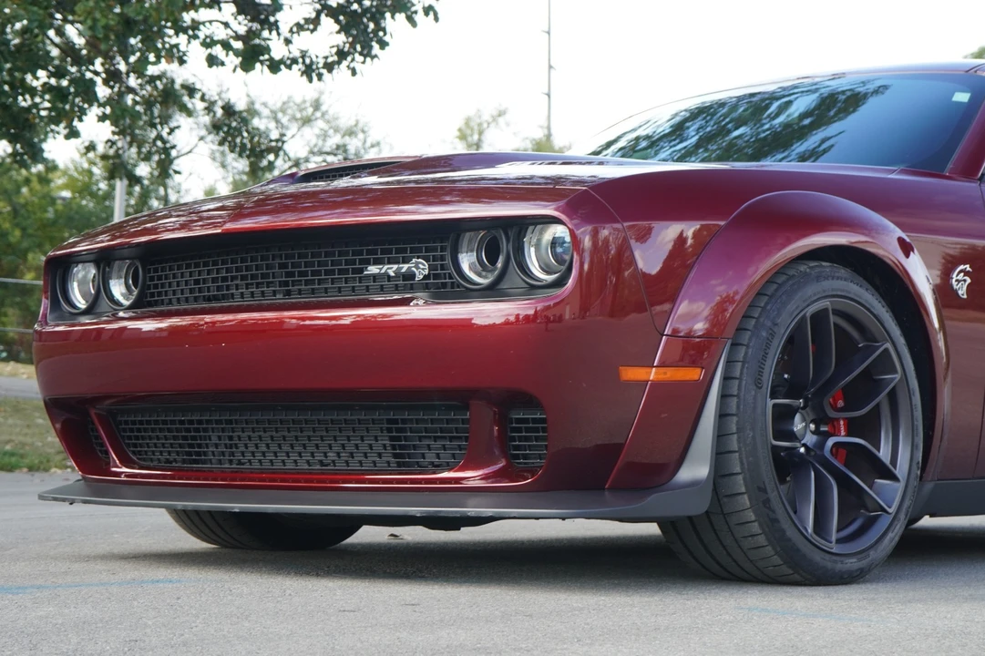 2018 Dodge Challenger SRT Hellcat 3rd Gen - Image 9 of 21