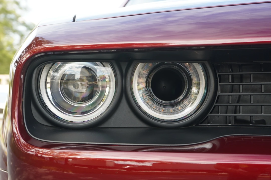 2018 Dodge Challenger SRT Hellcat 3rd Gen - Image 16 of 21