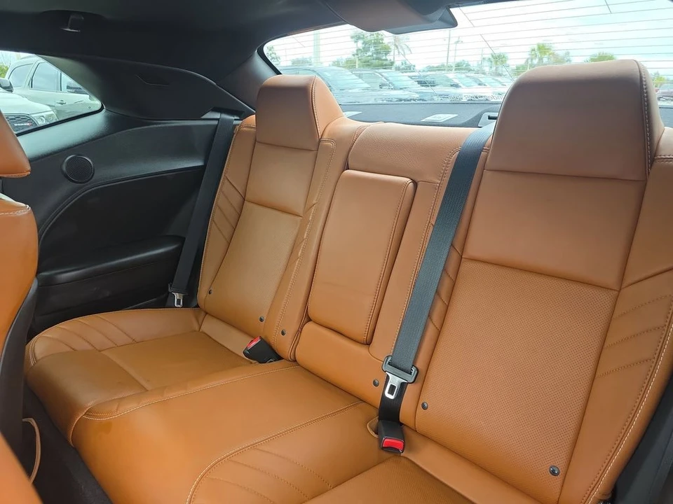 2018 Dodge Challenger SRT Hellcat 3rd Gen - Image 16 of 21